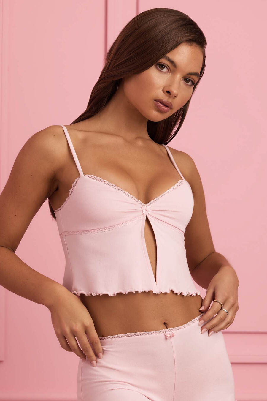 pyžamový top s krajkovým lemem v růžové barvě