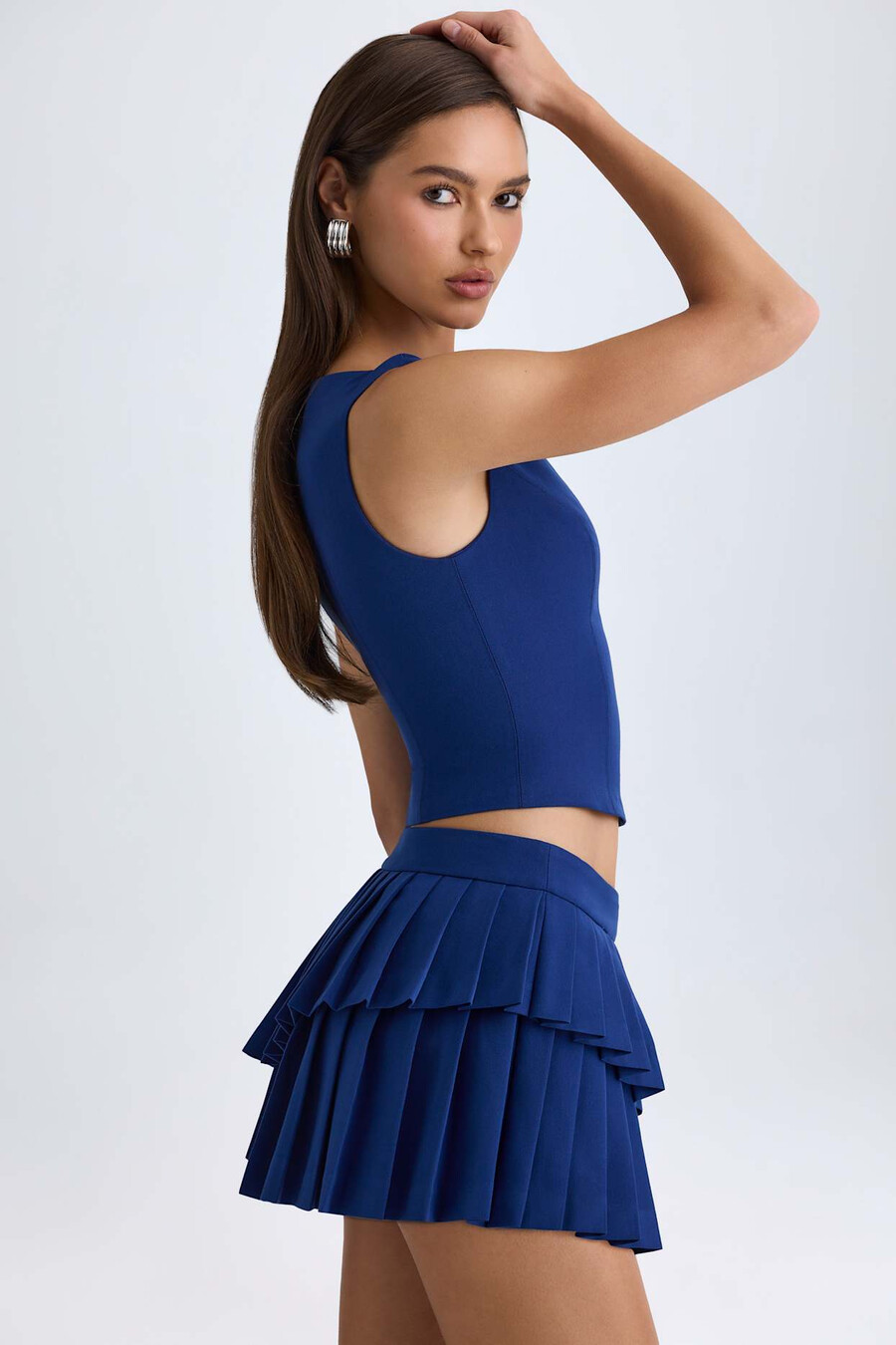 crop top s otevřeným předním dílem v pravé námořnické barvě