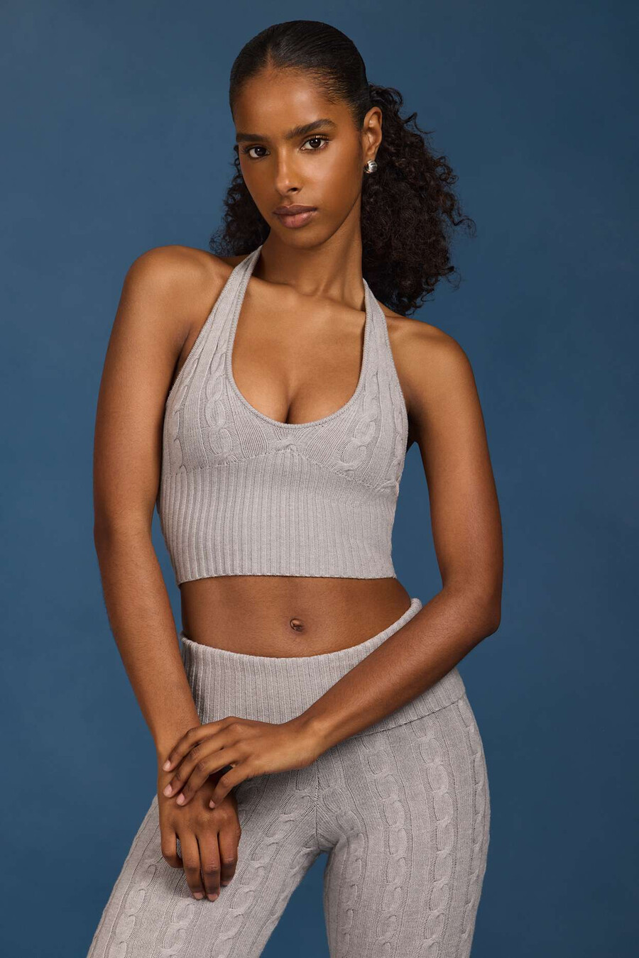 crop top s lemem a lemováním v šedé melírové barvě
