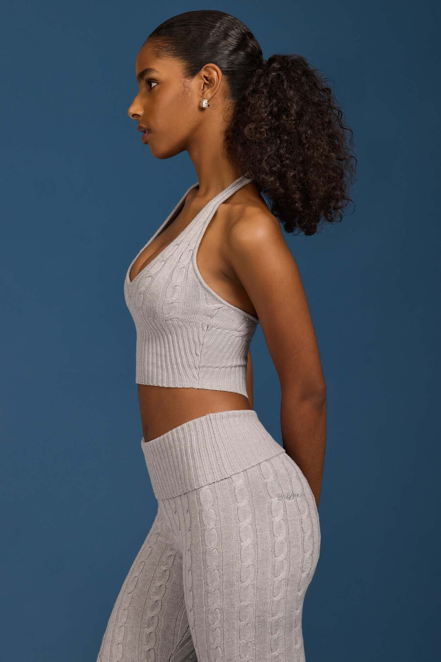 crop top s lemem a lemováním v šedé melírové barvě